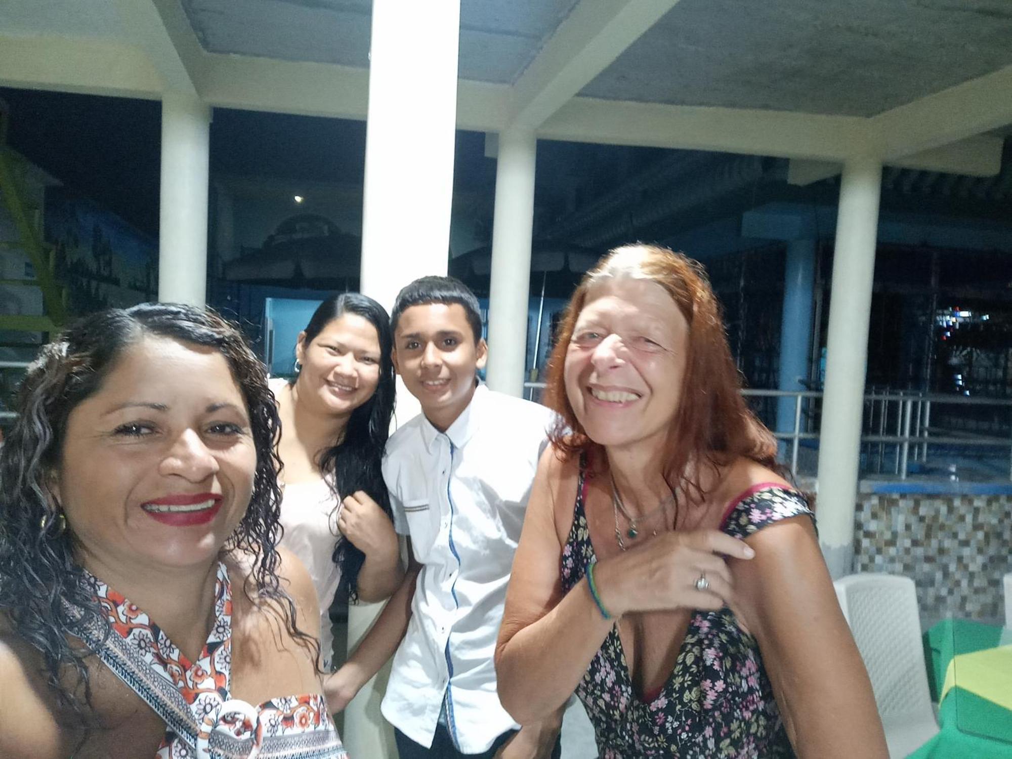 Hotel Alto Amazonas Leticia Exteriér fotografie